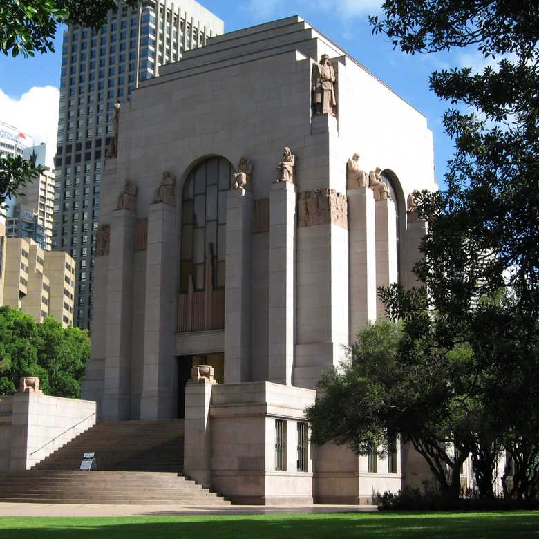 Anzac Memorial with Caroline Mackaness