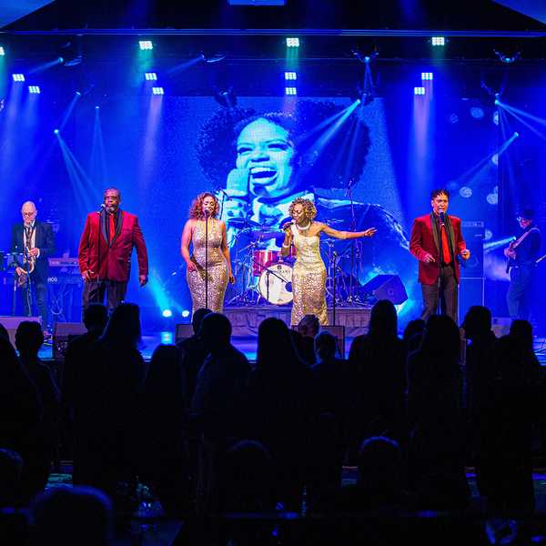 Dancing In The Shadows of Motown – Live in Concert