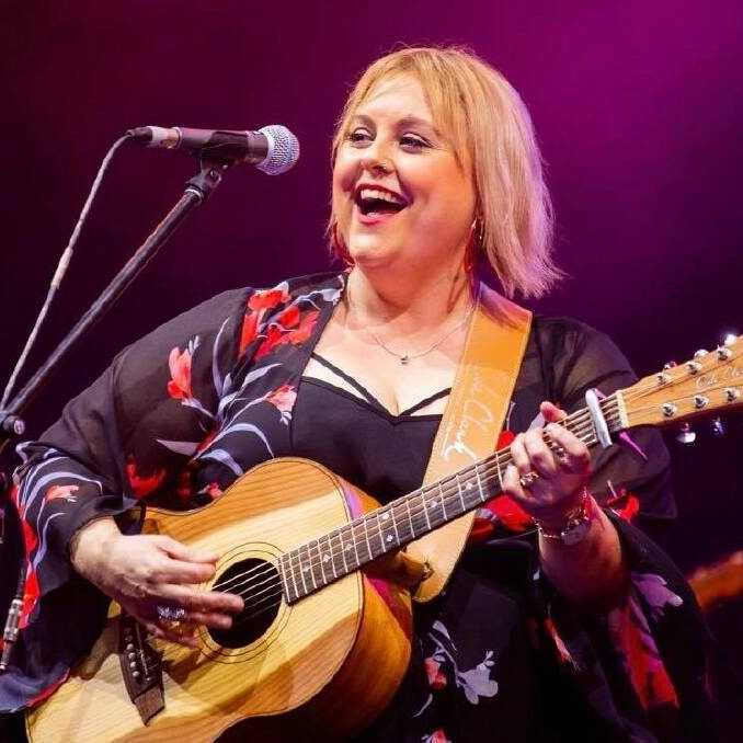 Lyn Bowtell Making her State Theatre Debut in Leonard Cohen Show 