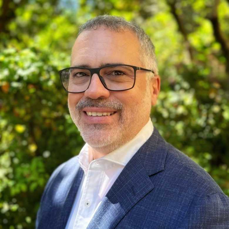 A sense of community – Interview with Craig Rutherford