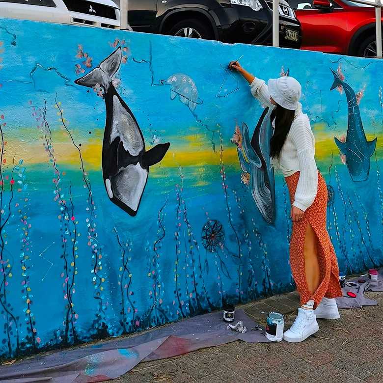 Natalia Chabadova – Bondi Sea Wall
