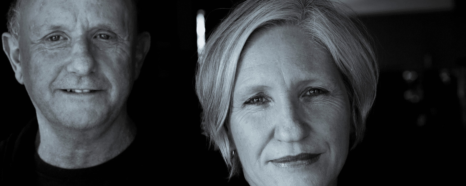 Melanie Oxley & Chris Abrahams Live