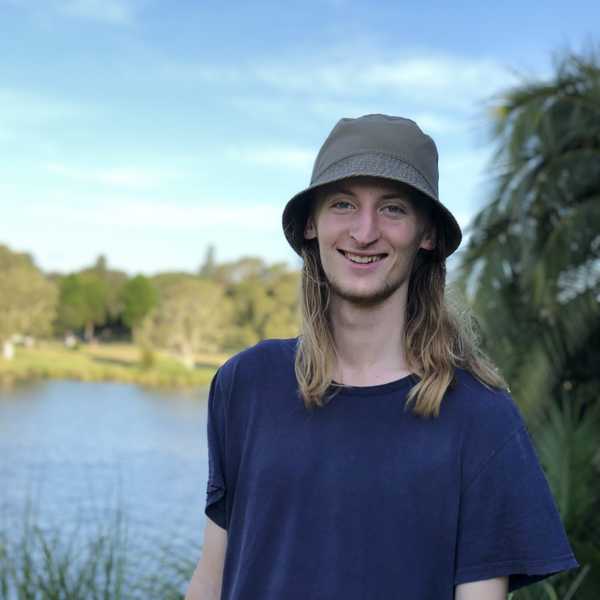 Leo Speaks Intern